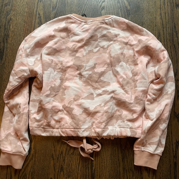 NWT The Upside Anthropologie sweatshirt pullover crewneck - Picture 3 of 8